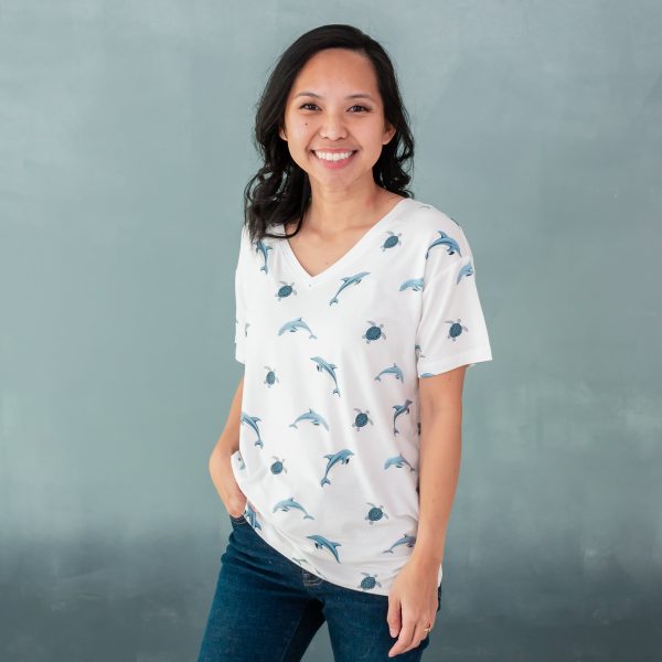Women’s Relaxed Fit V-Neck in Dolphin Sale - Image 4